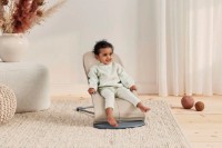 Șezlong pentru bebeluși BabyBjorn Balance Soft Woven Khaki/Beige (005226A) imaginea #3 — magazin online Desire.md
