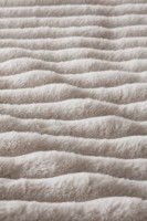 Lenjerie de pat Riviera Maison Furry Stripes 140x200/220 Off-white (333125) imaginea #5 — magazin online Desire.md