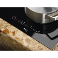 Plită incorporabilă cu inducție AEG IKE42640KB imaginea #2 — magazin online Desire.md