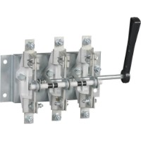 Выключатель-разъединитель IEK PE-31120-0400
