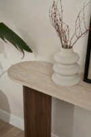 Masă consolă Hanah Home Sira Travertine/Walnut imaginea #5 — magazin online Desire.md
