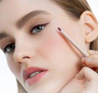 Карандаш для глаз Divage Automatic Long-Lasting Eye pencil Intense Color 011 фото №3 — интернет-магазин Desire.md