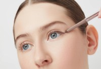 Карандаш для глаз Divage Automatic Long-Lasting Eye pencil Intense Color 06 фото №3 — интернет-магазин Desire.md