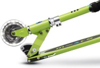 Trotinetă Micro Sprite LED Chartreuse (SA0224) imaginea #2 — magazin online Desire.md