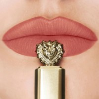 Ruj de buze Dolce & Gabbana Everkiss Liquid Lip 090 Desire imaginea #3 — magazin online Desire.md