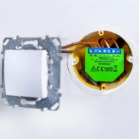 Умный диммер Shelly Dimmer 2 фото №2 — интернет-магазин Desire.md