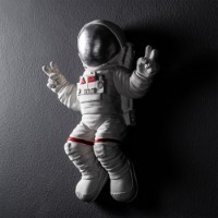 Декоративное панно Wallity Peace Sign Astronaut 2 фото №6 — интернет-магазин Desire.md