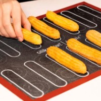 Covoraș de copt Silikomart Eclair&Choux 30x40cm (4011399) imaginea #2 — magazin online Desire.md
