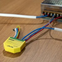 Умное реле Shelly Plus RGBW PM фото №4 — интернет-магазин Desire.md