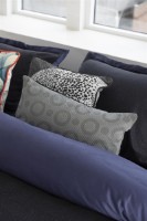 Fața de pernă Moooi Umbrella Squid Cushion 40x60cm Grey (246013) imaginea #3 — magazin online Desire.md