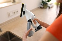 Ștergător sticlă Karcher WV 8 (1.633-785.0) imaginea #2 — magazin online Desire.md