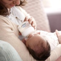 Biberon pentru bebeluș Philips Avent Natural 0m+ 60ml (SCF039/17) imaginea #5 — magazin online Desire.md
