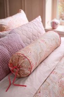 Perna decorativa Pip Studio Moon Flower Roll 22x70 Light Pink (332425) imaginea #2 — magazin online Desire.md