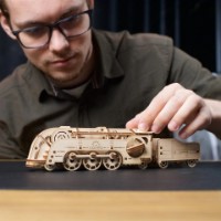 3D-puzzle UGears Mini Locomotive (UTG0146) imaginea #6 — magazin online Desire.md