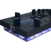 Mixer Native Instruments Traktor Z1 MK2 imaginea #8 — magazin online Desire.md
