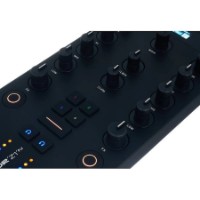 Mixer Native Instruments Traktor Z1 MK2 imaginea #2 — magazin online Desire.md