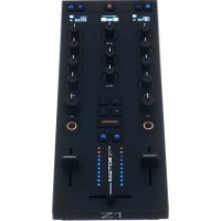 Mixer Native Instruments Traktor Z1 MK2 imaginea #3 — magazin online Desire.md