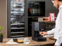 Aparat de cafea Gaggia Classic E24 RI9481/14 Black imaginea #3 — magazin online Desire.md