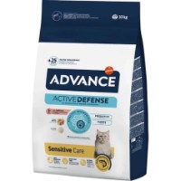 Hrană uscată pentru pisici Advance Sensitive Adult Salmon 10kg
