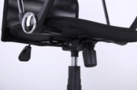 Scaun de birou AMF Ultra Chrome A01 Black imaginea #3 — magazin online Desire.md