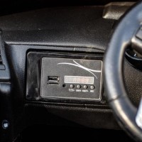 Mașinuța electrica KidsCar Toyota Hilux Black (DK-HL860) imaginea #8 — magazin online Desire.md