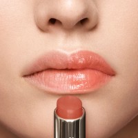 Balsam de buze Estee Lauder HydraPlump Lip Balm Bloom Cocoon imaginea #3 — magazin online Desire.md
