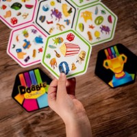 Joc educativ de masa Blackfire Dobble Connect RO (DOB4C07CSSKRO) imaginea #3 — magazin online Desire.md