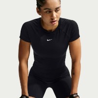 Tricou de dame Nike Pro Seamless Dri-FIT Black, s.XS imaginea #2 — magazin online Desire.md