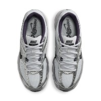 Adidași pentru dame Nike Air Max Moto 2K Pure Platinum/Metallic Silver/Black/Gridiron, s.37.5 imaginea #4 — magazin online Desire.md