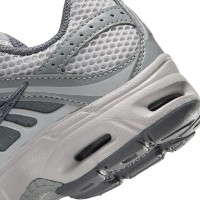 Кроссовки детские Nike Air Max Moto 2K Wolf Grey/Vast Grey/Cool Grey, s.33.5 фото №7 — интернет-магазин Desire.md