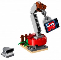 Set de construcție Lego Cars: Mater's Junkyard (10733)