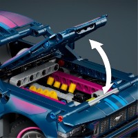 Set de construcție Lego Technic: Custom Garage Ford Mustang GT Car (42236) imaginea #5 — magazin online Desire.md