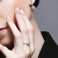 Cercei din aur alb cu diamante Casa Bosco 1021741-3 4,16g imaginea #4 — magazin online Desire.md
