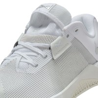 Кроссовки женские Nike Metcon 10 White/Platinum Tint/Wolf Grey/Metallic Silver, s.36.5 фото №7 — интернет-магазин Desire.md