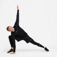 Hanorac barbat Nike Pro Warm Black/White, s.XXL imaginea #3 — magazin online Desire.md