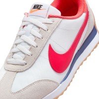 Кроссовки женские Nike Pacific White/Deep Royal Blue/Total Orange/Light Crimson, s.38 фото №6 — интернет-магазин Desire.md