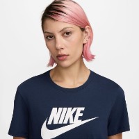 Женская футболка Nike W Nsw Tee Essntl Midnight Navy, s.M фото №3 — интернет-магазин Desire.md