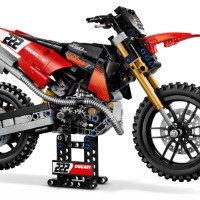 Set de construcție Lego Technic: Ducati Desmo450 MX Factory Motorcycle (42238) imaginea #7 — magazin online Desire.md