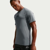 Tricou bărbătesc Nike Pro Training Dri-FIT Smoke Grey/Black, s.L imaginea #6 — magazin online Desire.md