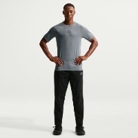 Tricou bărbătesc Nike Pro Training Dri-FIT Smoke Grey/Black, s.XL imaginea #2 — magazin online Desire.md
