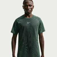 Tricou bărbătesc Nike Stride Aero-FIT Black/Light Green Spark/Reflective Silver, s.S imaginea #2 — magazin online Desire.md