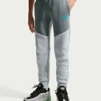 Pantaloni spotivi pentru copii Nike Sportswear Tech Fleece Wolf Grey/Smoke Grey/Black/Energy, s.S imaginea #6 — magazin online Desire.md