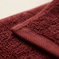 Prosop Bumbacel Velur Stripes Burgundy 70×135 cm (5043_70x135_19-1331-1) imaginea #2 — magazin online Desire.md
