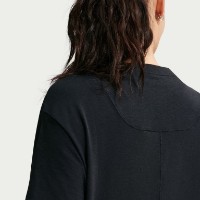 Tricou de dame Nike One Relaxed Black/White, s.XL imaginea #6 — magazin online Desire.md