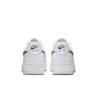 Ghete pentru bărbați Nike Air Force 1 07 White/Fir/Cool Grey, s.44.5 imaginea #5 — magazin online Desire.md