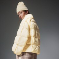 Женская куртка Puma T7 Pleat Puffer Buttercream, s.L фото №3 — интернет-магазин Desire.md