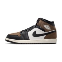 Bocanci pentru bărbați Nike Air Jordan 1 Mid Black/Palomino/University Red, s.44 imaginea #2 — magazin online Desire.md