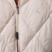 Женская куртка Nike W Jordan Brooklyn Pearl White, s.M фото №6 — интернет-магазин Desire.md