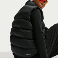 Женская жилетка Nike Sportswear Therma-FIT Black/Sail, s.S фото №5 — интернет-магазин Desire.md
