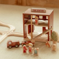 Căsuță pentru păpuși Little Dutch Fire Station (LD2538) imaginea #3 — magazin online Desire.md